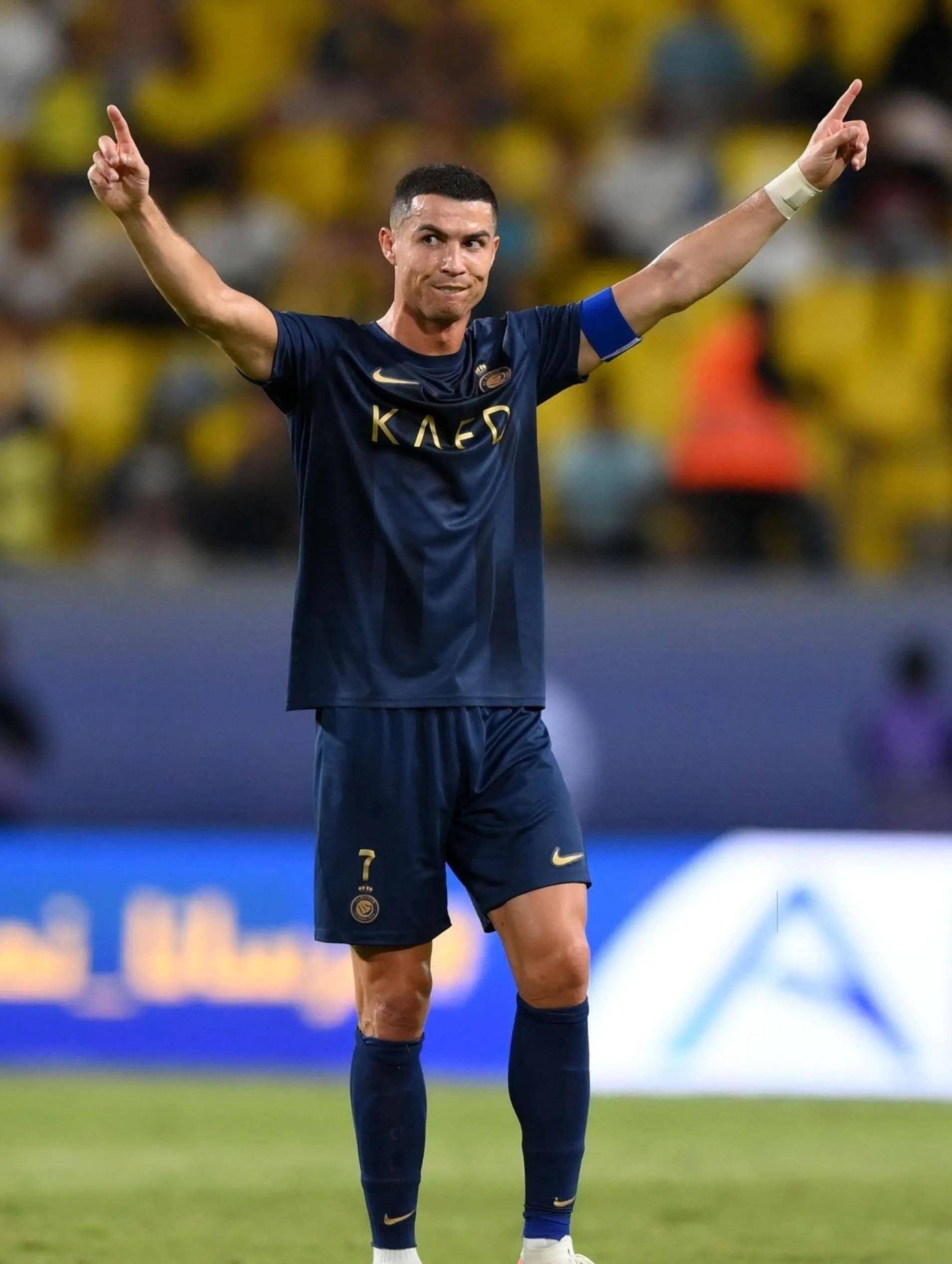 罗马2-0乌迪内斯，洛伦佐-佩莱格里尼破门，切利克锁定胜局