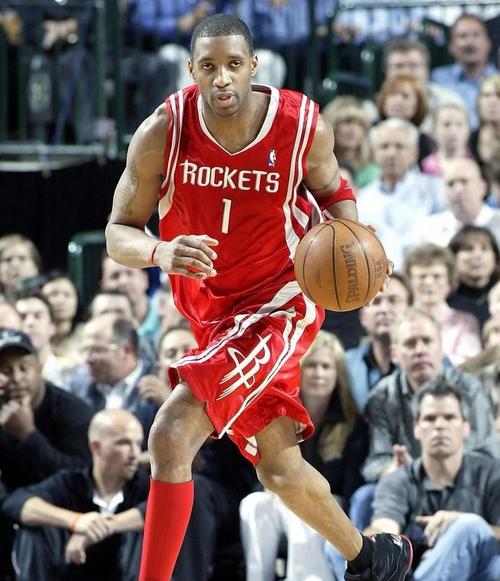 土媒：罗马和米兰都对费内巴切前锋恩-内斯里感兴趣