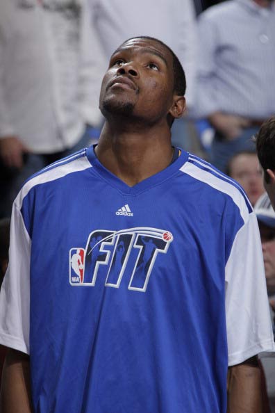 “帅白龙”罗超连克四强，豪取全国自由搏击锦标赛冠军！