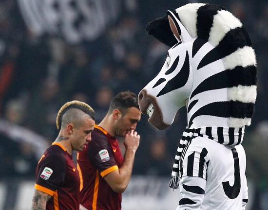 拜仁锋芒毕露剑指沃尔夫斯堡 德甲前15轮狂揽55球创历史