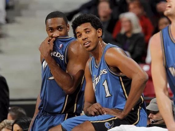 阿韦洛亚：我知道这是哪，有人拿3个欧冠还被说