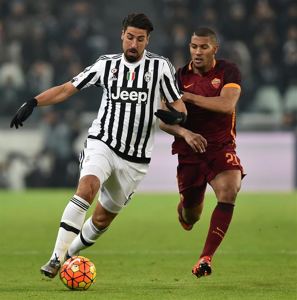 棒球与时尚跨界奢侈品牌为何盯上了棒球夹克设计