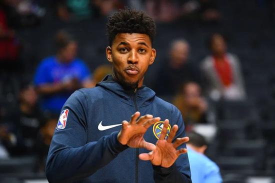 西甲报告：毕尔巴鄂竞技部分球迷多次辱骂维尼修斯和阿森西奥